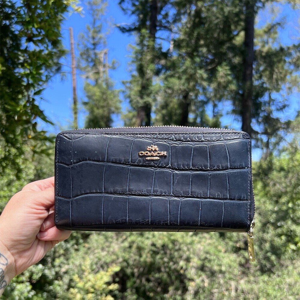 COACH Blue Croc Embossed Womens Long Zip-Around Accordion Wallet Gold Hardware